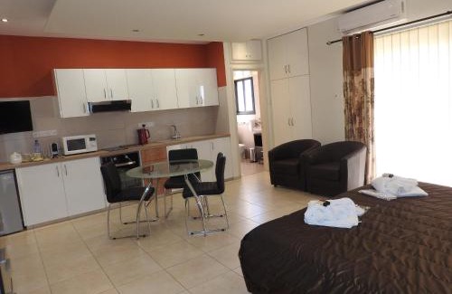 Pissouri Apartment | Hill View Hotel Apartments