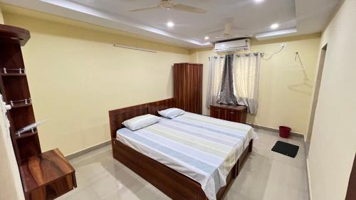 MVP Colony House | Hill view residence