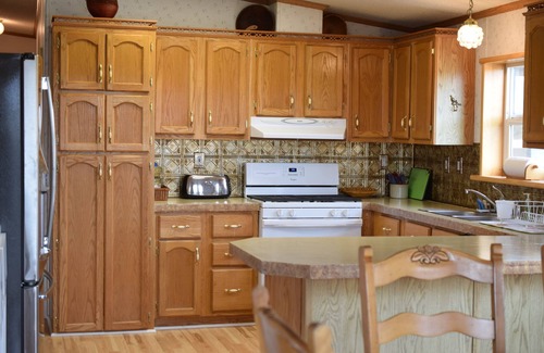 Pierre House | Hillbilly Relaxation Ranch - Your Fish & Hunt & Family Reunion Destination