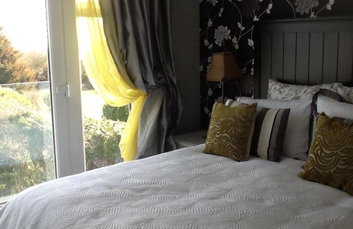 Fairlight Bed & Breakfast | Hillcliffe House