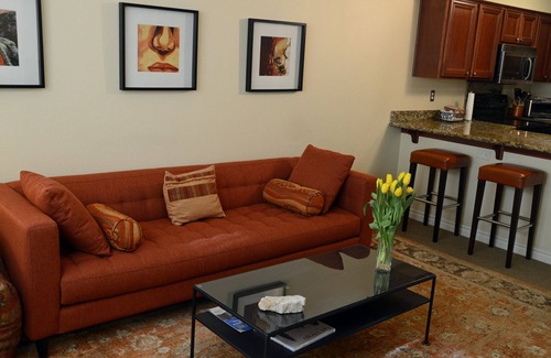 Hillcrest Condo | Hillcrest Medical Area Retreat - Walk to Hospitals/Center of Hillcrest