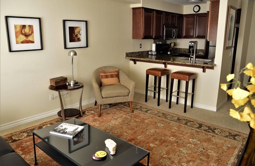 Hillcrest Condo | Hillcrest Medical Area Retreat - Walk to Hospitals/Center of Hillcrest