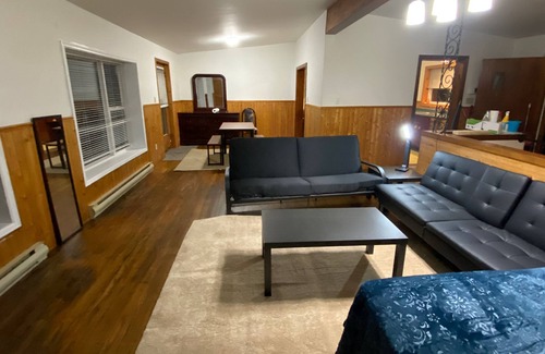 Saint John Hotel | Hillcrest Motel