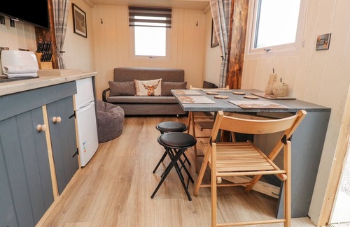 Preston Cottage | Hillcrest Shepherds Hut