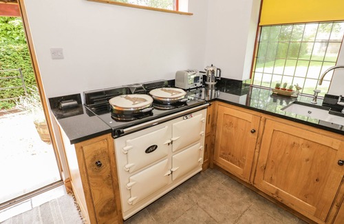 Princethorpe House | HILLCROFT, family friendly, with a garden in Kenilworth