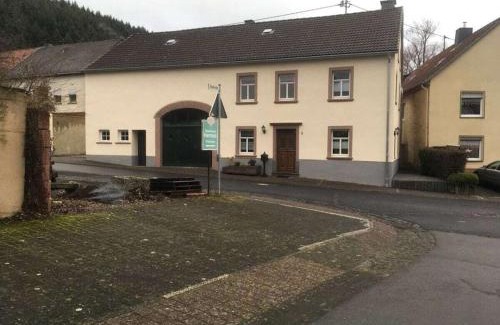 Wallenborn House | Hillen Comfortable holiday residence