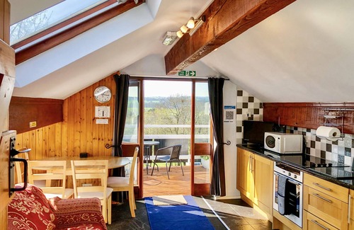 Graigfechan Cottage | Hillfort