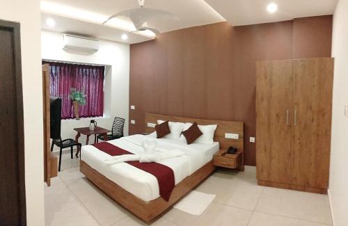 Sulthan Bathery Hotel | Hillfort Inn