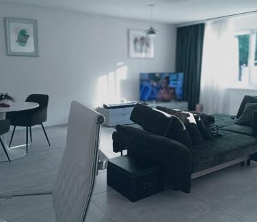 Lostorf Apartment | Hillfort suites