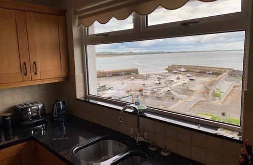 Newcastle House | Hillhead House is a magnificent bungalow with stunning panoramic sea views.