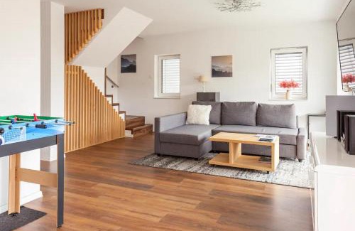 Trska Gora House | Hillhouse Novo mesto