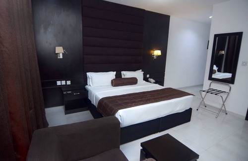 Ajah Hotel | Hillsbay Hotels