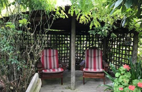 Woodstock Bed & Breakfast | Hillside Bed and Breakfast