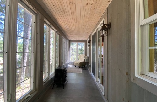 Bristol House | Hillside Cottage- Bristol
