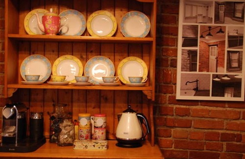 Berrima Cottage | Hillside Cottage - historic 1843 attached cottage in an AWARD WINNING village