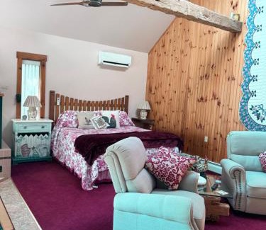Salunga Bed & Breakfast | HIllside Farm B & B