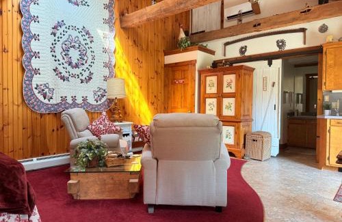 Salunga Bed & Breakfast | HIllside Farm B & B