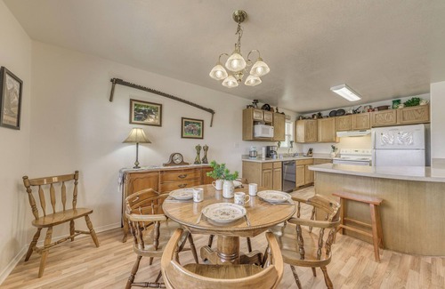 Ruidoso House | Hillside Haven w/Deck < 2 Miles to Dwtn Ruidoso!