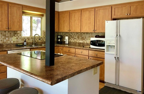 Prescott Cabin | Hillside Hideaway - Prescott Cabin Rentals