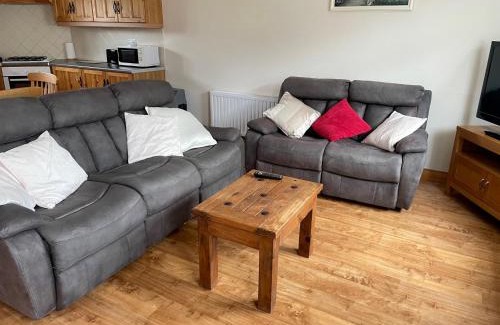 Ballinamuck Apartment | Hillside House - Ringfort