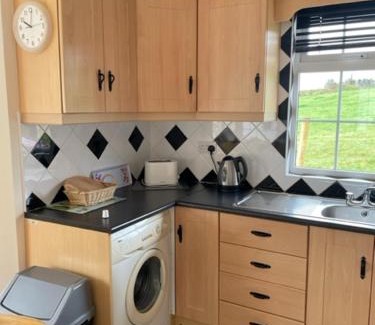Ballinamuck Apartment | Hillside House - Rose Cottage