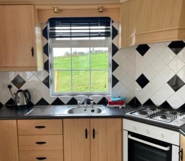 Ballinamuck Apartment | Hillside House - Rose Cottage