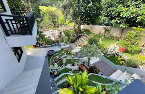 Daraga House | Hillside Pandan Guest Suite with WiFi & Netflix