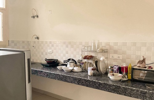 Dharampur Apartment | Hillside Retreat Homestay