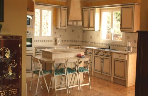 Roquebrun Villa | Hillside Retreat in Roquebrun