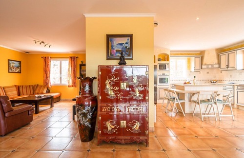 Roquebrun Villa | Hillside Retreat in Roquebrun