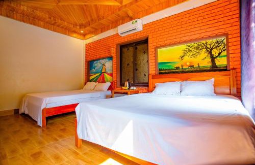 Son Trach House | Hillside View Homestay
