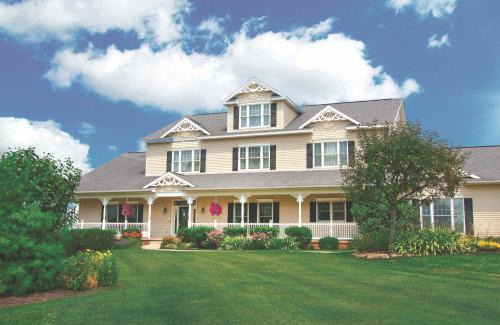 Berlin Bed & Breakfast | Hillside Villa Ohio