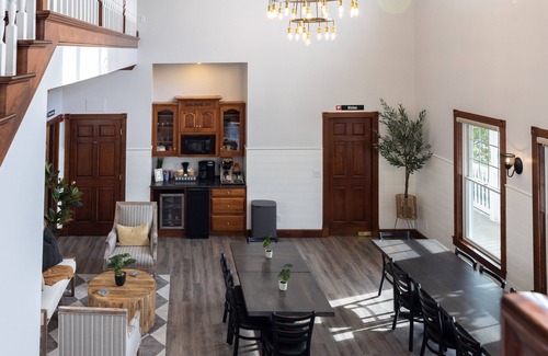 Millersburg Villa | Hillside Villa Ohio