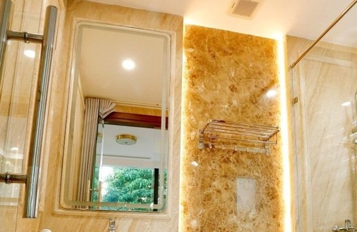 Luong Son Villa | Hillside Villa