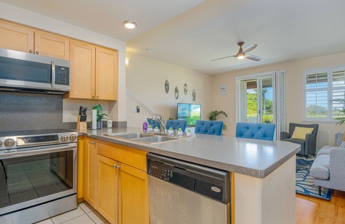 Kapolei Condo | Hillside Villas 1496-2: Elegant 3BR in Ko Olina with Spacious Lanai
