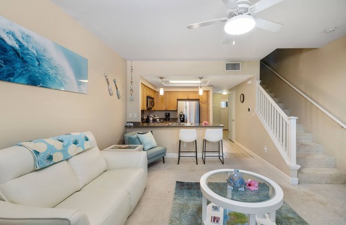 Kapolei Condo | Hillside Villas 1498-3 by Gather w/Garden Views, Close to Golf & Beach