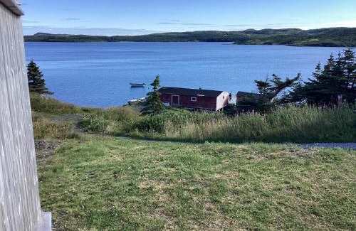 Saint Lunaire-Griquet House | Hillsview Bed and Breakfast