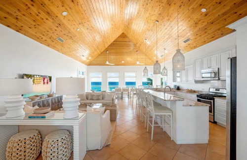 North Side House | Hilltime: Beach House w/Pool, Backyard Snorkeling & Oceanfront Terraces in Rum Point!
