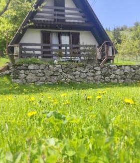 Podgorica House | Hilltop cabin
