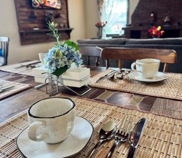 Floresta Cabin | Hilltop Chalés Gramado