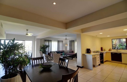 Tarcoles Condo | Hilltop condo with beautiful ocean view!