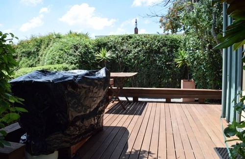Hilltop House | HILLTOP COTTAGE TAUPO