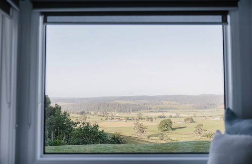 Karoola House | Hilltop Escape