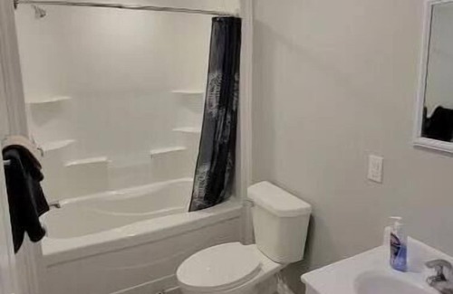 Scotsville Apartment | Hilltop Getaway - Apt C