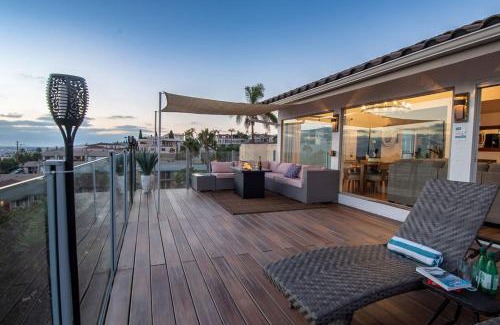 Middletown House | Hilltop Hacienda – Private Villa Panoramic Views