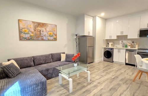 Burke Mountain House | Hilltop Haven | Brand New Guest Suite | Serene, & Close to the City