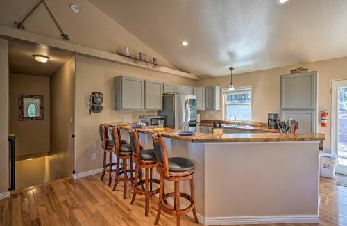 Florissant House | Hilltop Haven in Florissant Deck and Mountain View!