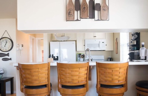 Seaside House | Hilltop Haven - Seaside House - Views, Views, Views!