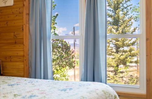Panguitch House | Hilltop Heaven - 5 Star Comfort and Views