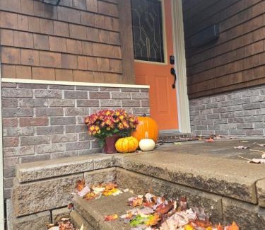Quispamsis House | Hilltop Hideaway